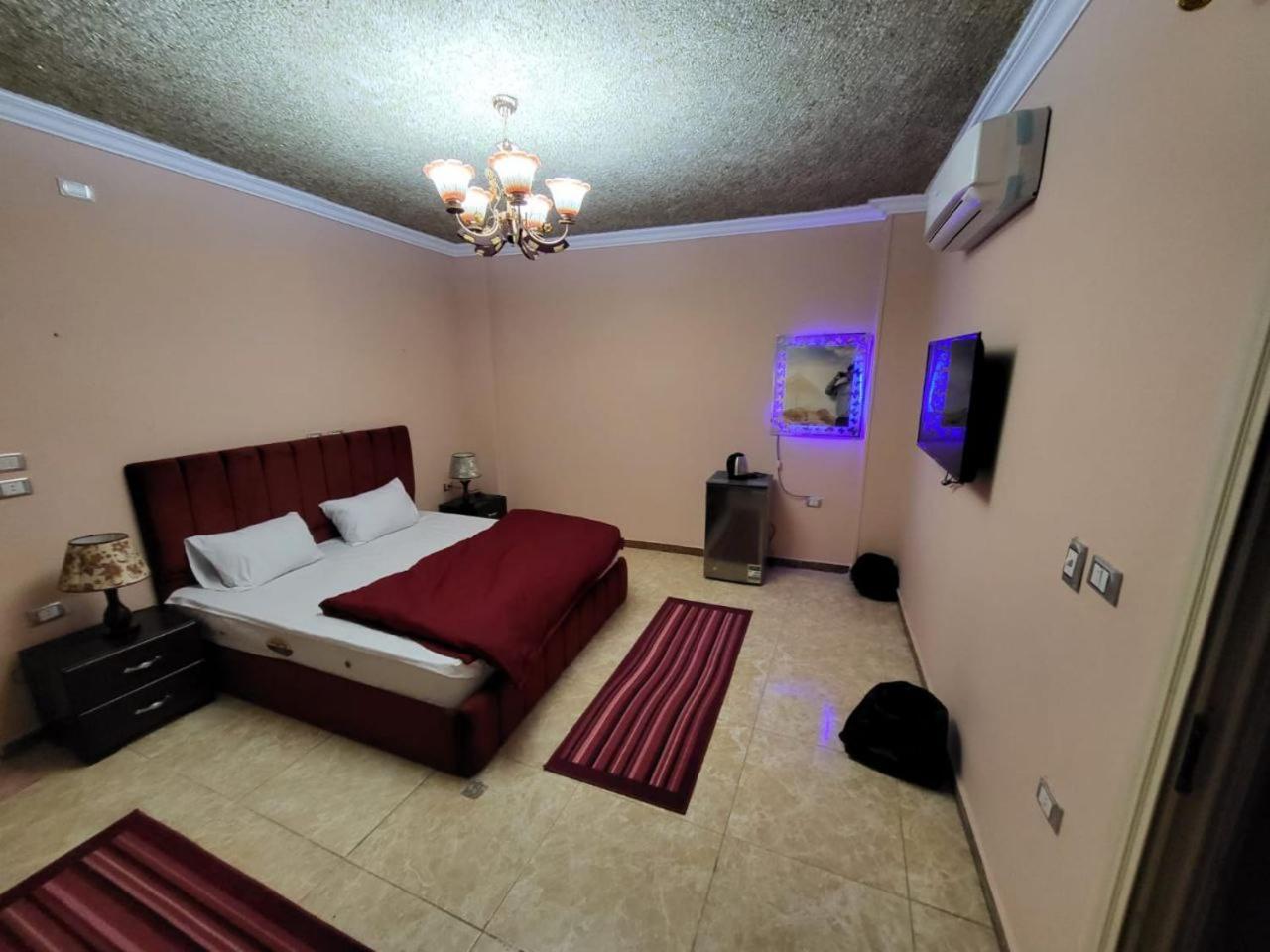 Pyramid Stars Inn Nazlet el-Sisi Exterior photo