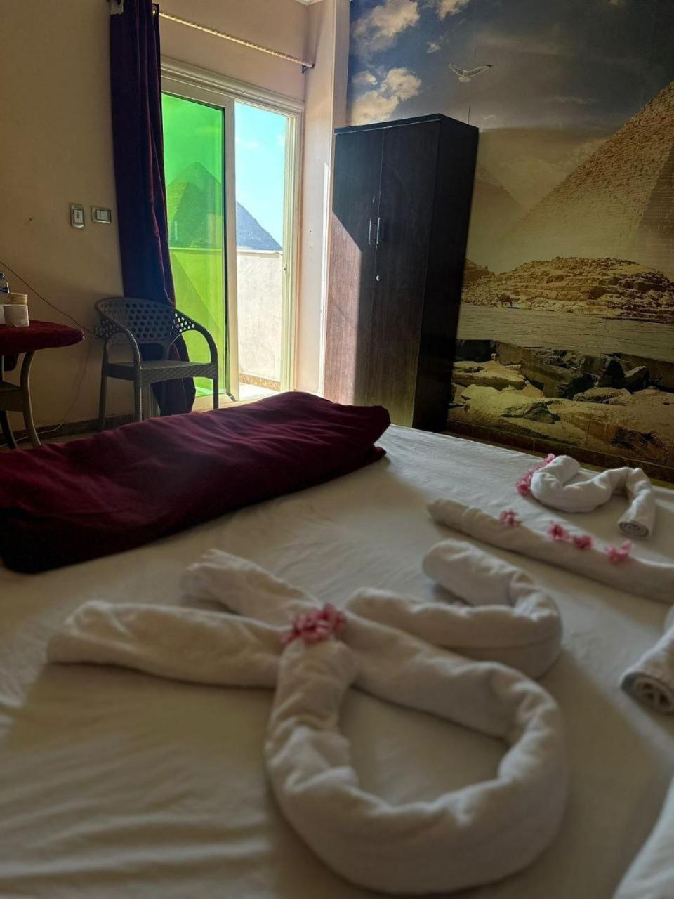 Pyramid Stars Inn Nazlet el-Sisi Exterior photo